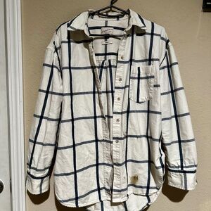Women’s oversized flannel